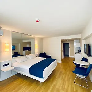 Orbi Superb Sea View Батуми